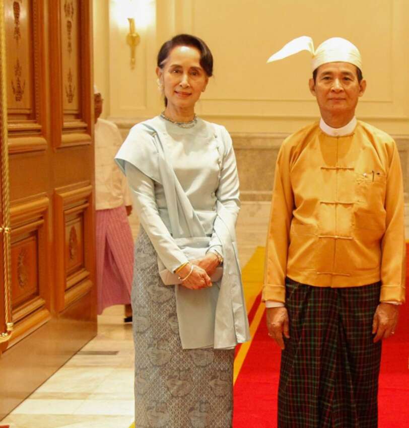 မင်းအောင်လှိုင် သမ္မတကျမ်းသစ္စာကျိန်ဆိုခဲ့ပြီးသော်လည်း ဧပြီလ ၁၃ ရက်နေ့ ထုတ်ပြန်သော ကုလသမဂ္ဂ၏ ကမ္ဘာ့ နိုင်ငံများ အကြီးအကဲများစာရင်းတွင် မြန်မာနိုင်ငံ အကြီးအကဲအဖြစ် သမ္မတ ဦးဝင်းမြင့်နှင့်နိုင်ငံတော်၏အတိုင်ပင်ခံပုဂ္ဂိုလ် ဒေါ်အောင်ဆန်းစုကြည်ကိုသာ ဆက်လက်ဖော်ပြထား၊ မင်းအောင်လှိုင်ကို သမ္မတအဖြစ် ကုလသမဂ္ဂက အသိအမှတ်မပြု